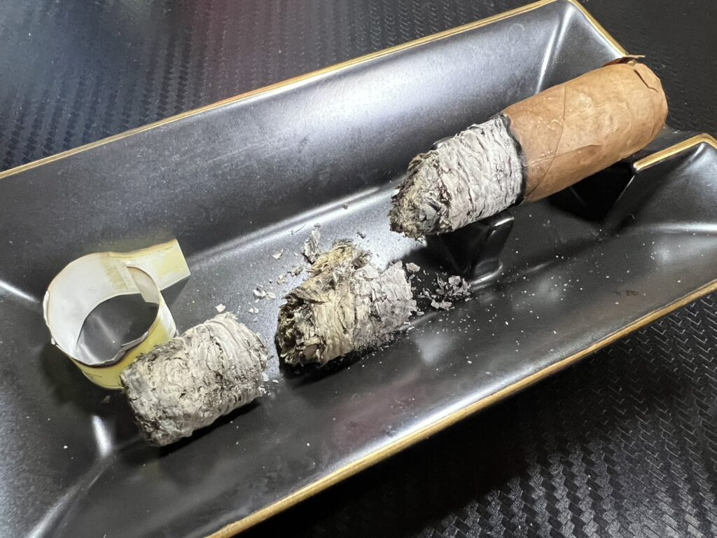 アロマデニカ５０５・ロブストの燃焼状況